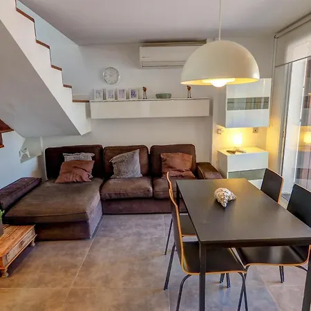 Harbour Terraces By Hello Homes Apartment Sitges